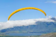 Acariciar el cielo y el paisaje esplendoroso