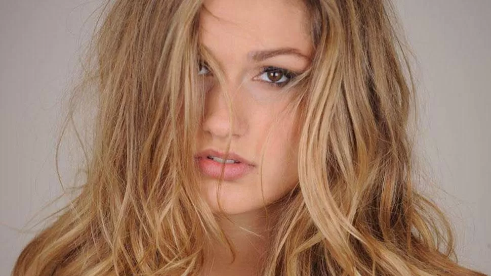 La hija de Xuxa rompe corazones con su belleza