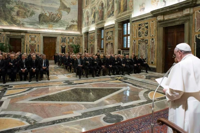 Francisco condenó la violencia doméstica contra la mujer