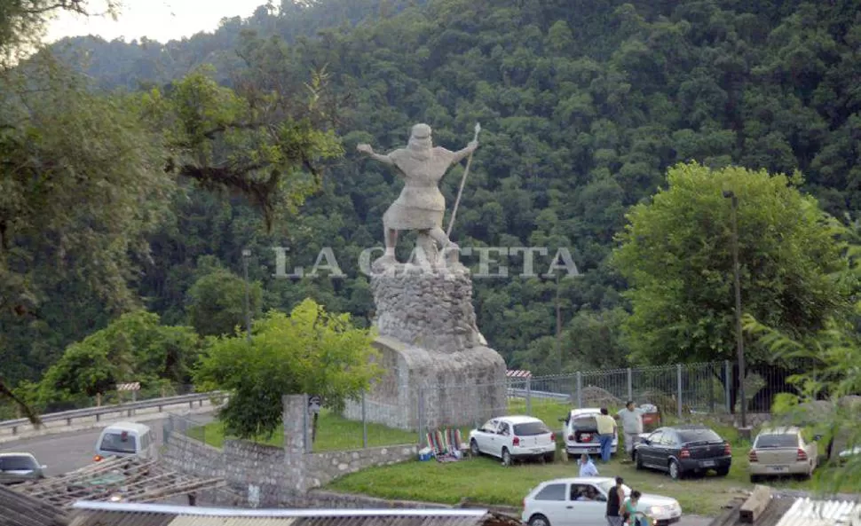 SALÍ A PASEAR. Las precipitaciones de la mañana no se repetirían durante el día, de acuerdo al pronóstico. ARCHIVO LA GACETA