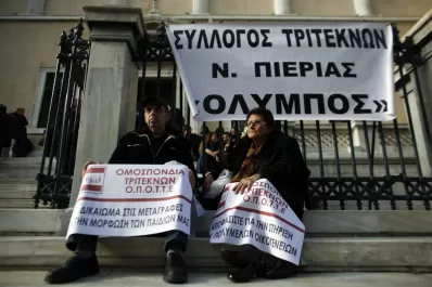 Grecia afirma que aún no tiene problema de liquidez