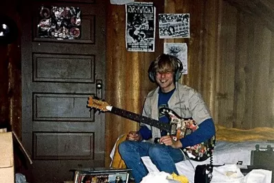 Documental sin concesiones sobre la vida de Kurt Cobain