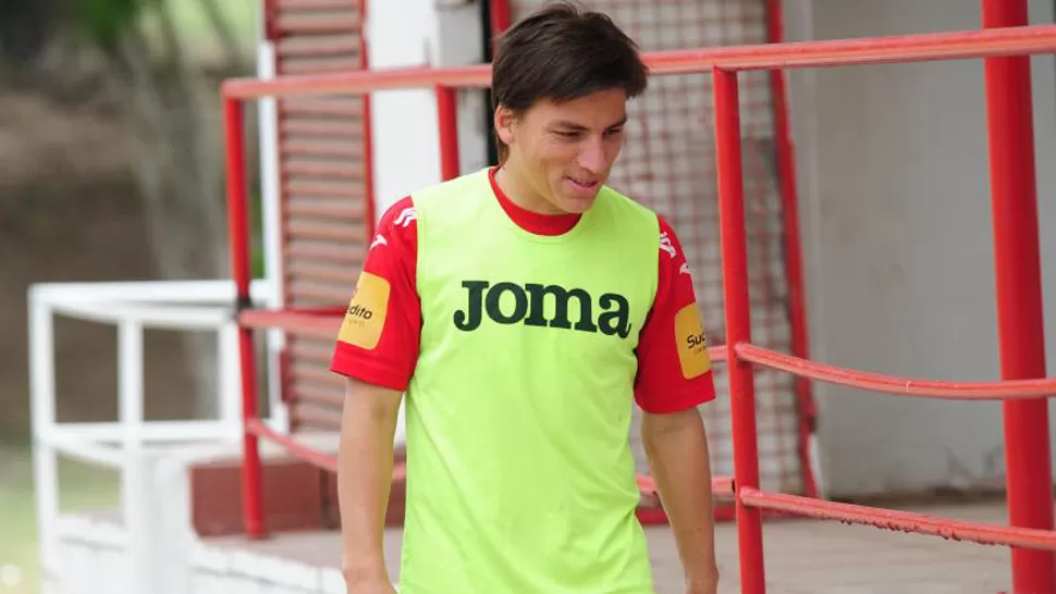 CAMBIÓ DE COLORES. Becica vestirá la camiseta de Atlética la próxima temporada. ARCHIVO LA GACETA / FOTO DE FRANCO VERA