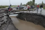 Sólo barro quedó dentro de las casas