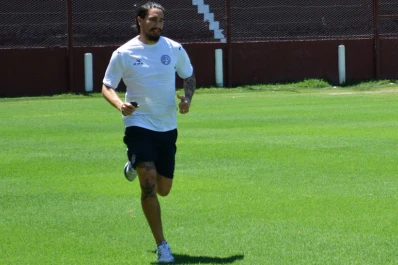 Sebastián Leto en terapia con hundimiento de cráneo