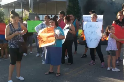 Cortaron la ruta 315 por falta de  agua en Villa Carmela