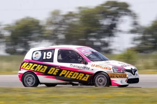 Un trío por La Plata