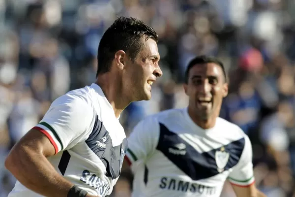 Un doblete de Caraglio llenó de alegría a Vélez