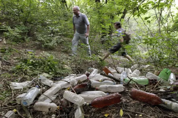 La “era del plástico” facilita la vida, pero es un peligro para el medio ambiente