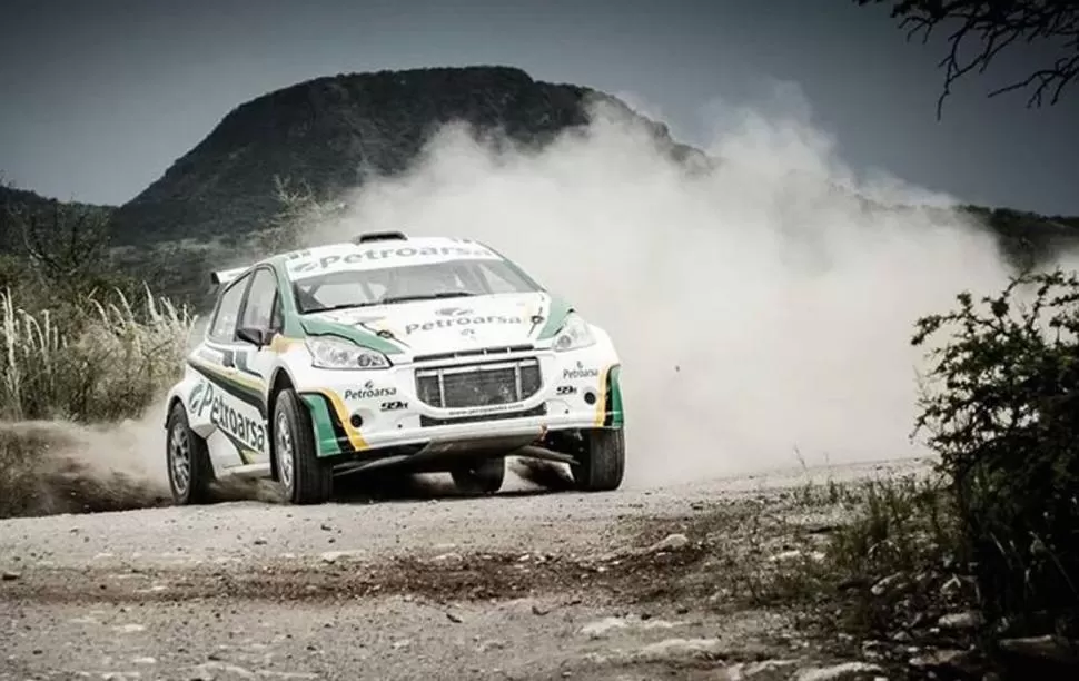 TRABAJO ESPECIAL. Al Peugeot 208 Maxi Rally de Padilla, como todos los autos le hicieron trabajos especiales para afrontar los caminos mixtos puntanos. foto gentileza de maxi pecora