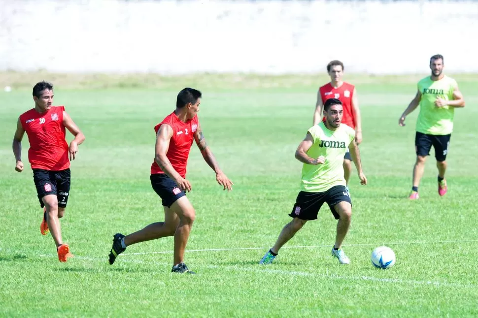 ENCONTRÓ SU LUGAR. Carlos Fernando Ponce llegó a San Martín con la meta de ayudar al equipo a volver a la B Nacional. la gaceta / foto de diego aráoz