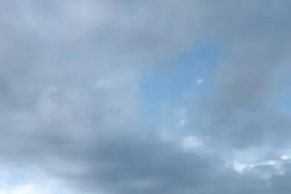 Un basural auspicia el ingreso al barrio 100 Viviendas de Alderetes