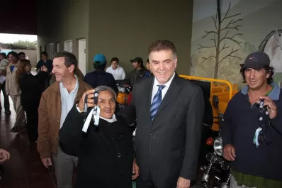 Amaya no descarta convocar a un frente electoral