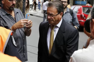 El abogado de Stiuso reveló que se fue del país