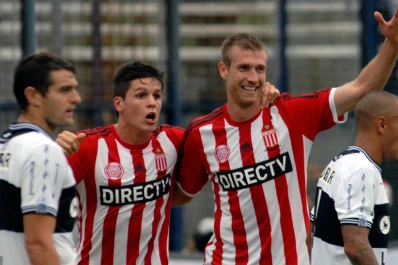 Estudiantes derrotó a Gimnasia y se quedó con el clásico platense