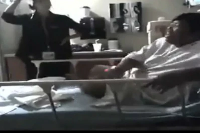 Ingresó de urgencia a un hospital por un orgasmo de dos horas