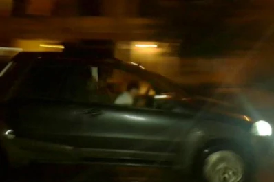 Fotografían a un niño de 12 años manejando por Monteros