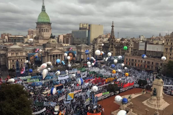Pobres anuncios económicos en la despedida