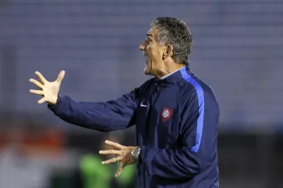 Bauza da una vuelta de página ante Corinthians
