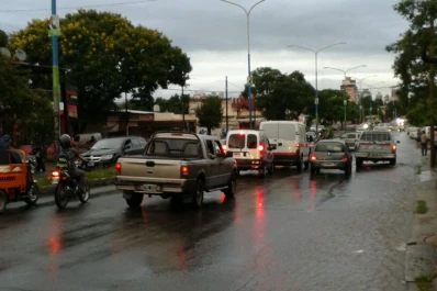 Aprovecharon la tormenta para robar a automovilistas