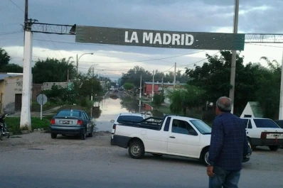 Continúan aisladas 400 familias en el sur de la provincia