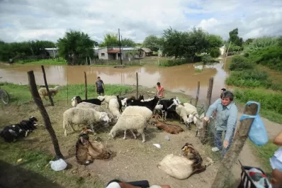 Con la crecida del Marapa aumenta la angustia en el sur tucumano
