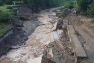 En Yerba Buena la tormenta provocó numerosos daños y anegamientos