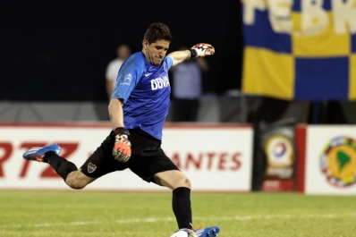 El “Xeneize” tendrá una visita de riesgo a Santa Fe