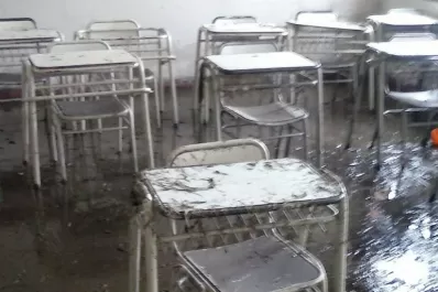 La tormenta de anoche destruyó la escuela de La Sala, en San Javier