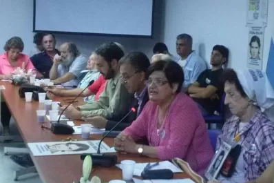 La hermana del soldado Ledo denuncia a Milani ante el Congreso