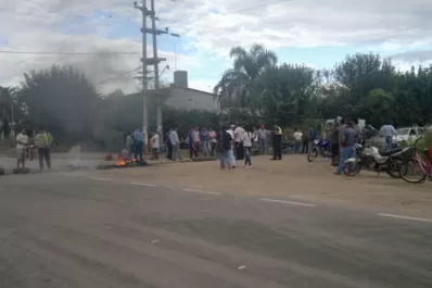 Luego del temporal, cortan la ruta en Burruyacu