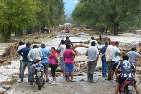 El río Gastona golpeó Alpachiri, donde 500 tucumanos perdieron sus bienes