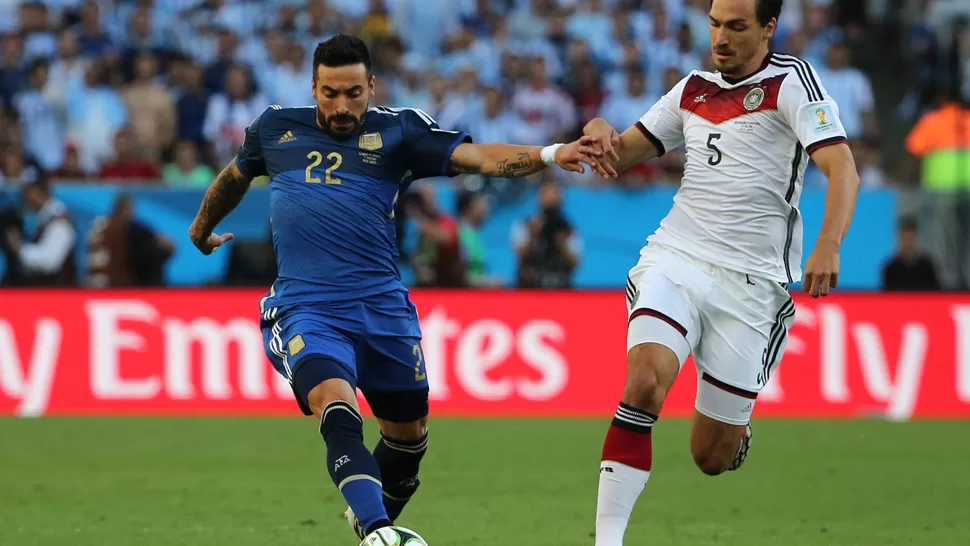 EL REGRESO. Lavezzi vuelve al equipo después del Mundial de Brasil. ARCHIVO