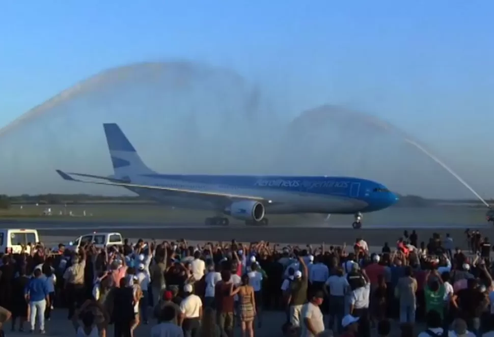 Cristina presentó el Airbus de Aerolíneas