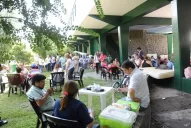 El río Lules cortó un puente y se llevó medio barrio