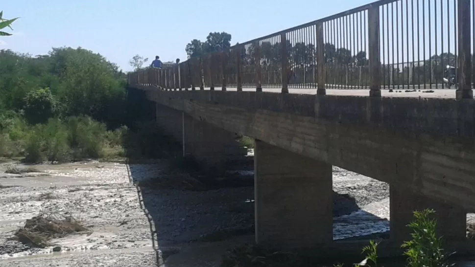 El puente de Zárate Norte, a punto de colapsar