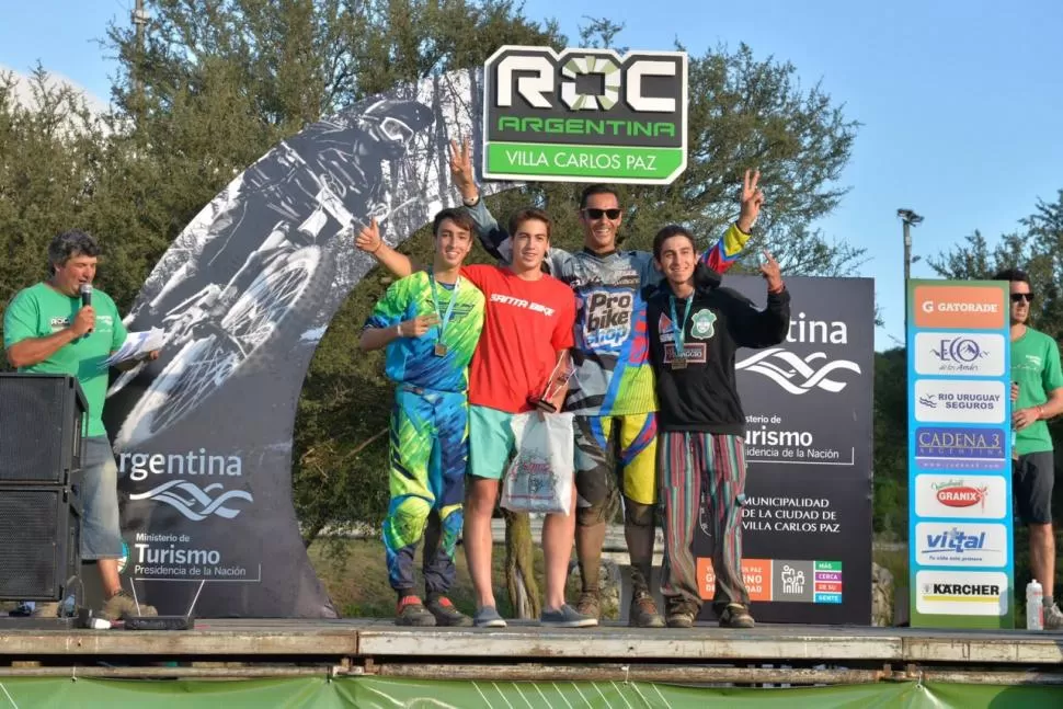 RECUERDO. Casacci (1° a la izquierda), ocupó el podio entre los cadetes. foto gentileza de santiago casacci