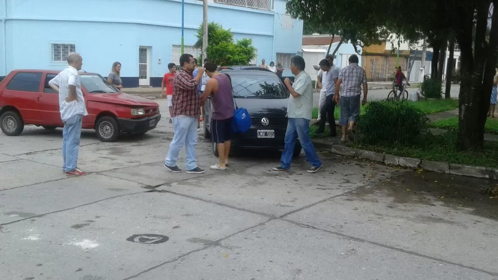 Un choque sacudió la mañana en San Martín y Saavedra