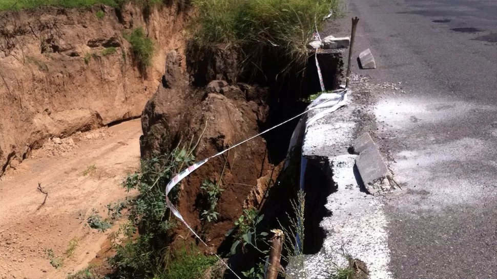 Grave deterioro en la ruta queune Burruyacu con Garmendia