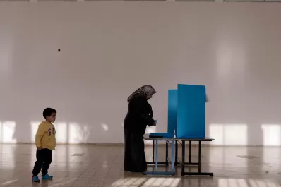 Netanyahu y Herzog pelean a la par en las elecciones de Israel