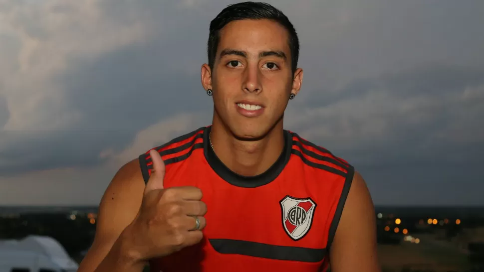 FELIZ. Es algo increíble poder compartir un viaje con estos jugadores que admiro y veo por televisión. Por eso a mi solamente me queda estar agradecido y disfrutar mucho de este momento, destacó Funes Mori al cabo del entrenamiento vespertino.