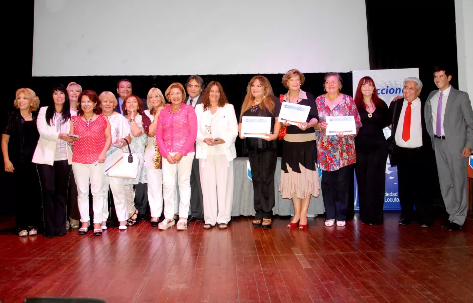 La Sociedad de Locutores agasajó a mujeres destacadas