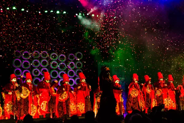 “La trasnochada” quiere cantar hasta el amanecer