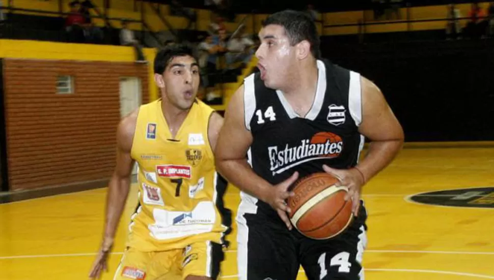 MARIO YANE. Cuando vestía la camiseta del club Estudiantes. ARCHIVO LA GACETA 