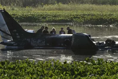 Un avión argentino cayó en Punta del Este y hay 10 muertos