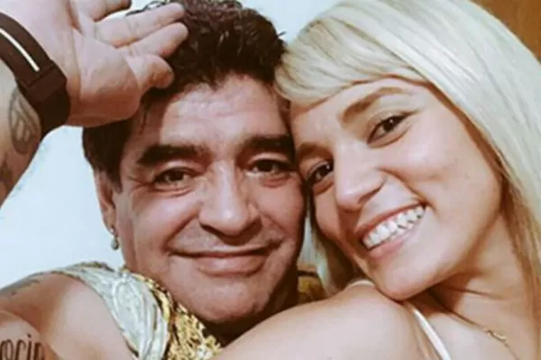 Diego Maradona y Rocío Oliva, ¿al 'Bailando 2015'?