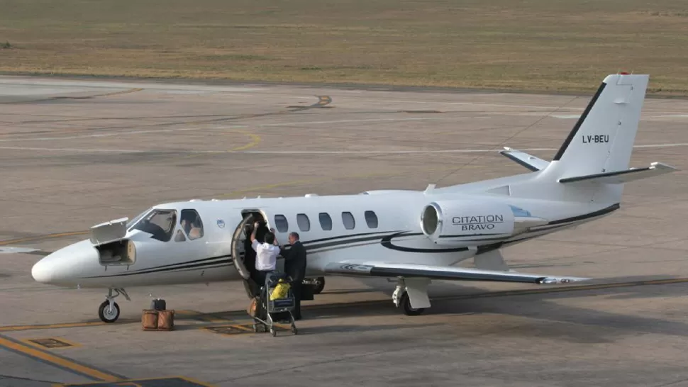 EL AVIÓN TUCUMANO. El jet Cessna Citation Bravo. FOTO DE LA GACETA/ ARCHIVO 