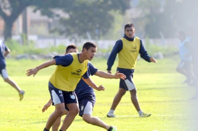 Montiel le tiene fe a San Jorge, que pone primera