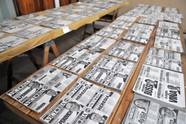 El alperovichismo celebra una victoria y lamenta una derrota en la Junta Electoral