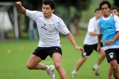 Azconzábal definió los concentrados para enfrentar a Instituto